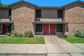 3301 Aurora Street B, Haltom City, TX 76117