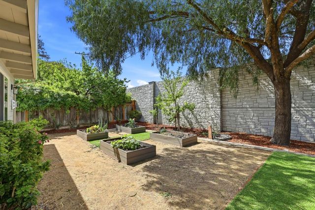 1374 Maryann Drive, Santa Clara, CA 95050