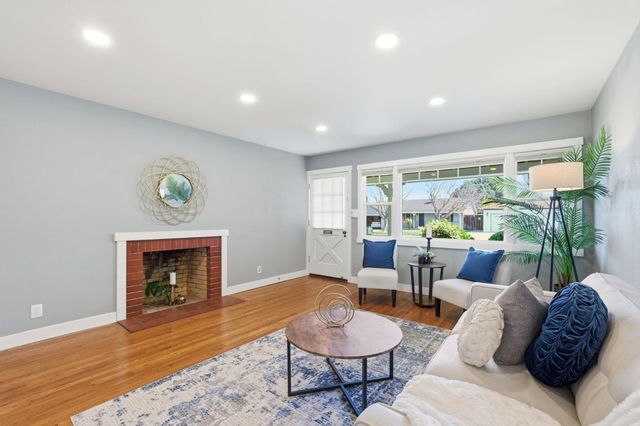 1374 Maryann Drive, Santa Clara, CA 95050