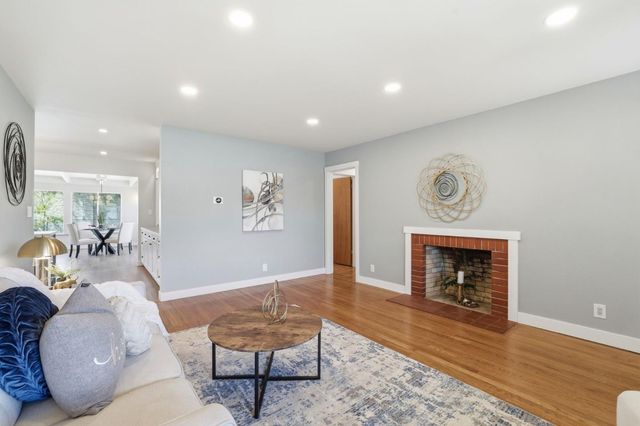 1374 Maryann Drive, Santa Clara, CA 95050