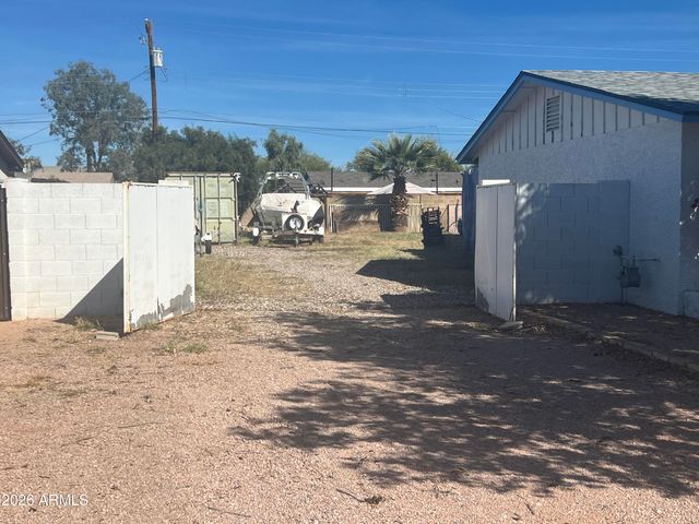 4746 E HANNIBAL Street, Mesa, AZ 85205