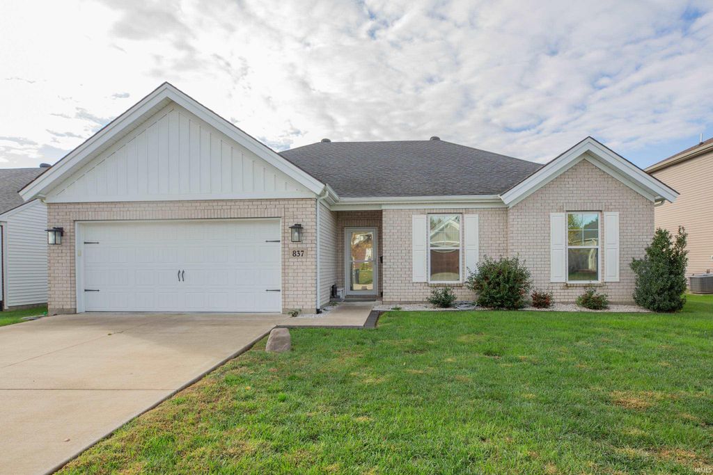 837 Cameo Court, Evansville, IN 47711