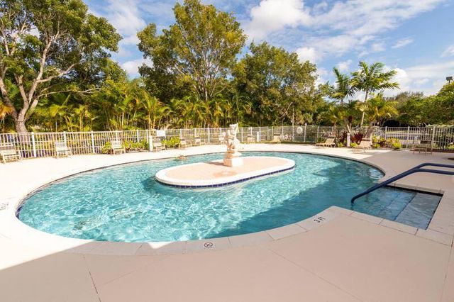 12750 SW 4TH Court 208J, Pembroke Pines, FL 33027