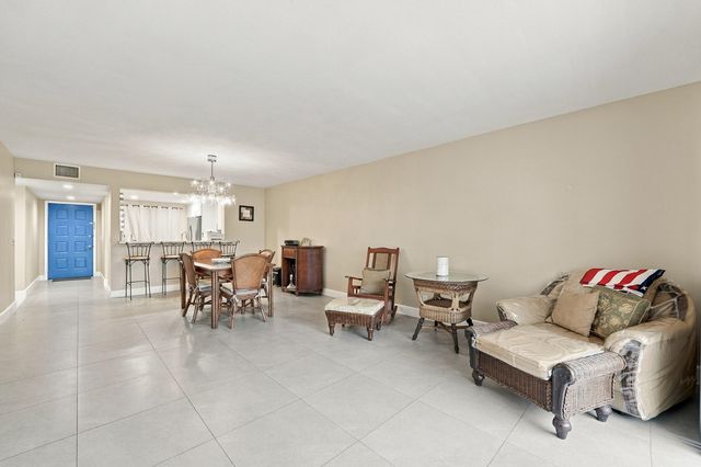 12750 SW 4TH Court 208J, Pembroke Pines, FL 33027