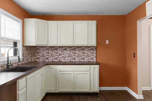 221 Halls Lane, Stanton, KY 40380