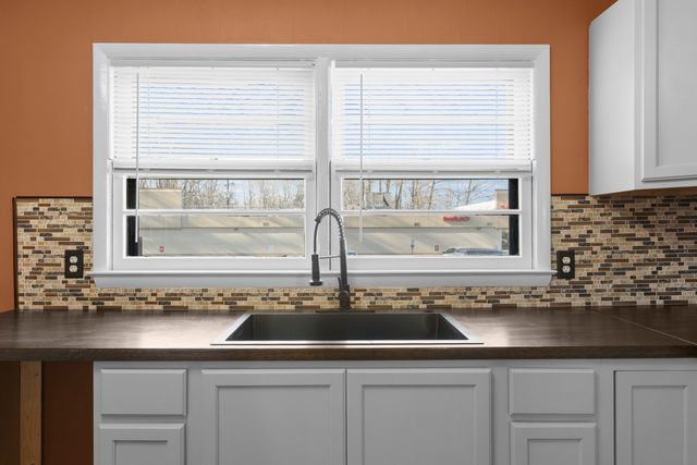 221 Halls Lane, Stanton, KY 40380