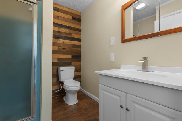 221 Halls Lane, Stanton, KY 40380