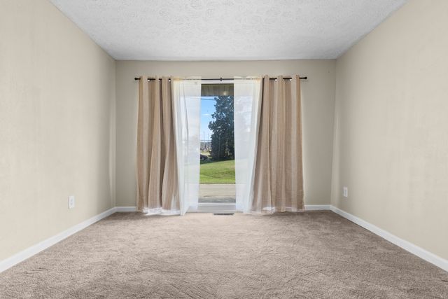 221 Halls Lane, Stanton, KY 40380