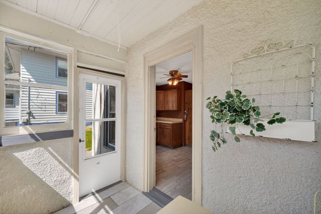 1064 27th Street, Des Moines, IA 50311