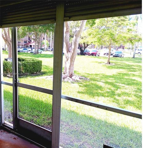 1100 SW 130th Avenue 112H, Pembroke Pines, FL 33027