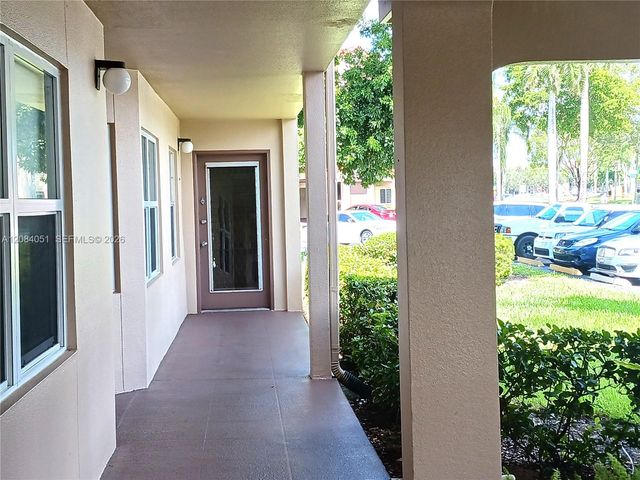 1100 SW 130th Avenue 112H, Pembroke Pines, FL 33027
