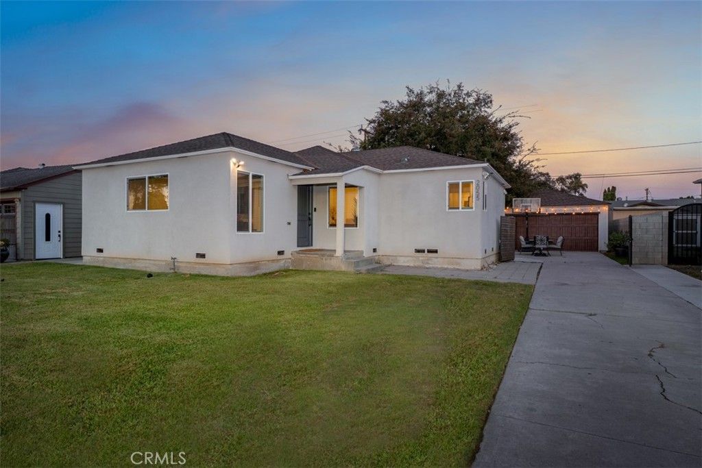 2055 S Lowell, Santa Ana, CA 92707 — exterior