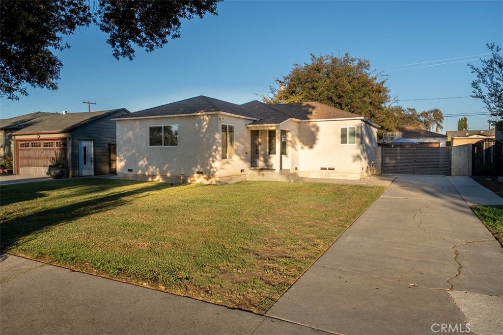 2055 S Lowell, Santa Ana, CA 92707 — photo 2
