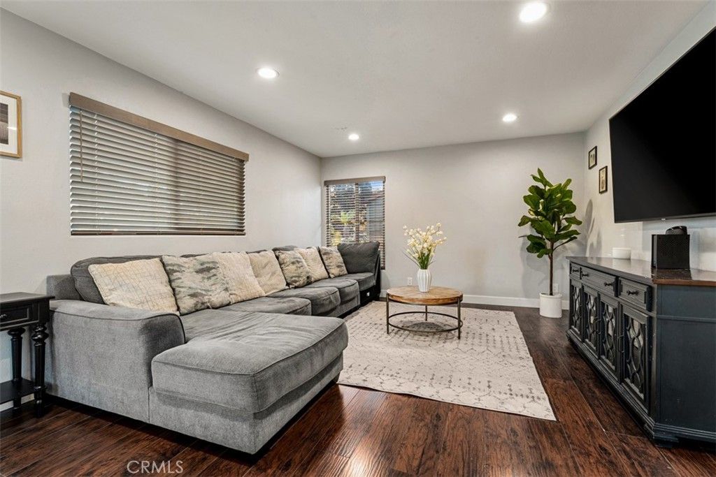 2055 S Lowell, Santa Ana, CA 92707 — photo 5