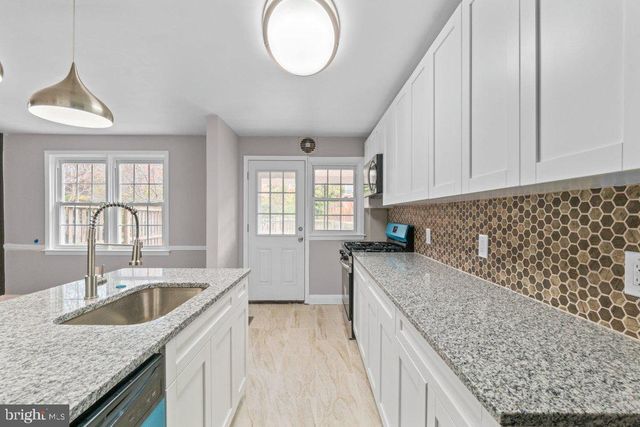 131 STANMORE RD, Baltimore, MD 21212