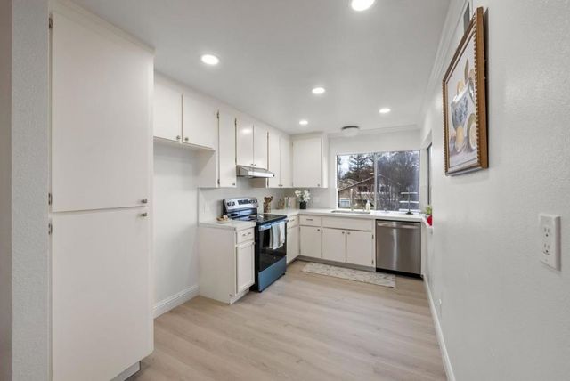 2315 Warfield Way B, San Jose, CA 95122