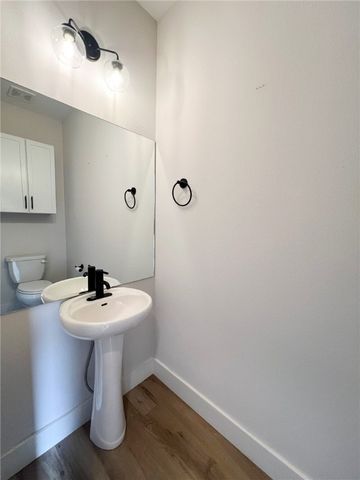 217 W Birch Street, Rogers, AR 72756