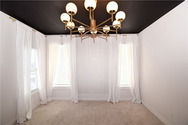 217 W Birch Street, Rogers, AR 72756