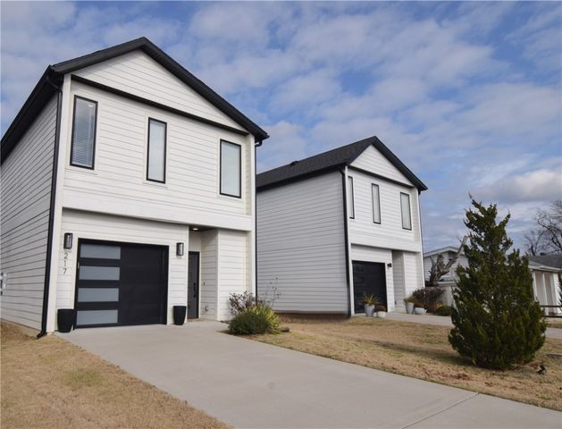 217 W Birch Street, Rogers, AR 72756