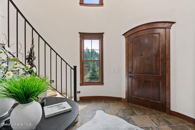 3631 E Sky Harbor Dr, Coeur D'alene, ID 83814