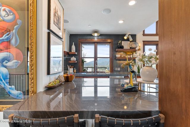 3631 E Sky Harbor Dr, Coeur D'alene, ID 83814