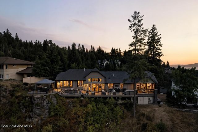 3631 E Sky Harbor Dr, Coeur D'alene, ID 83814