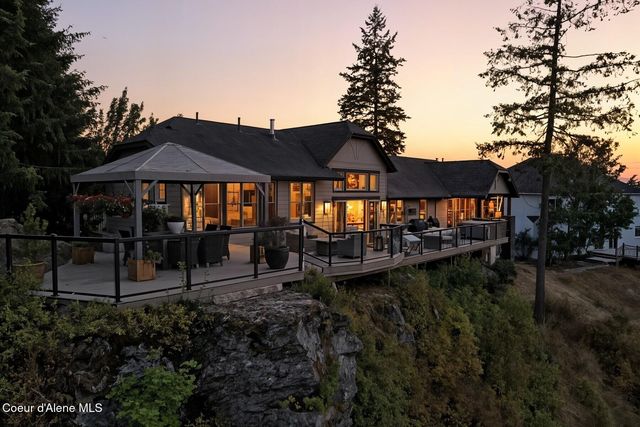 3631 E Sky Harbor Dr, Coeur D'alene, ID 83814