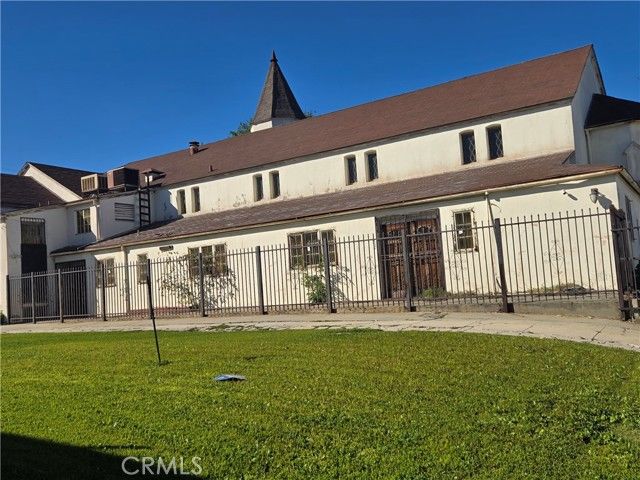 7405 Normandie Avenue, Los Angeles, CA 90044