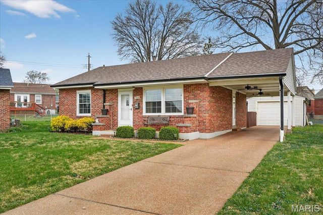 7313 Yates Street, St Louis, MO 63116