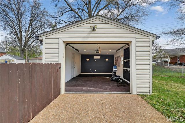 7313 Yates Street, St Louis, MO 63116