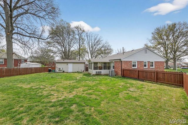 7313 Yates Street, St Louis, MO 63116