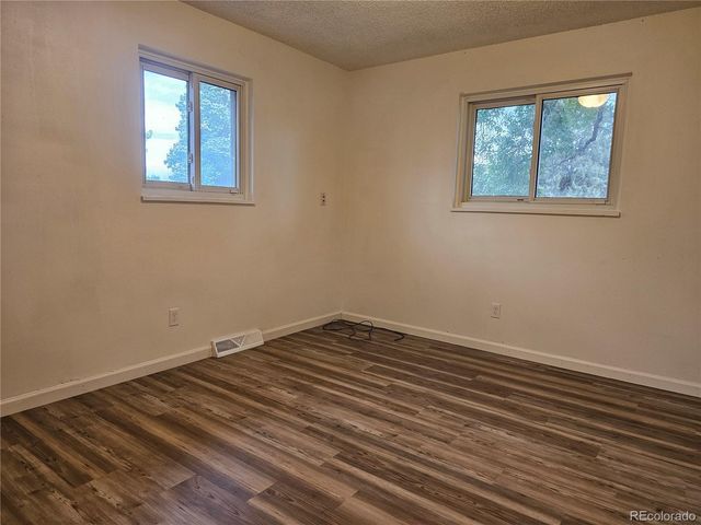 3407 W 4th Street Road, Greeley, CO 80634