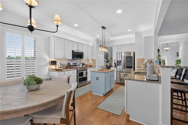 3790 Portland Trail Drive, Suwanee, GA 30024
