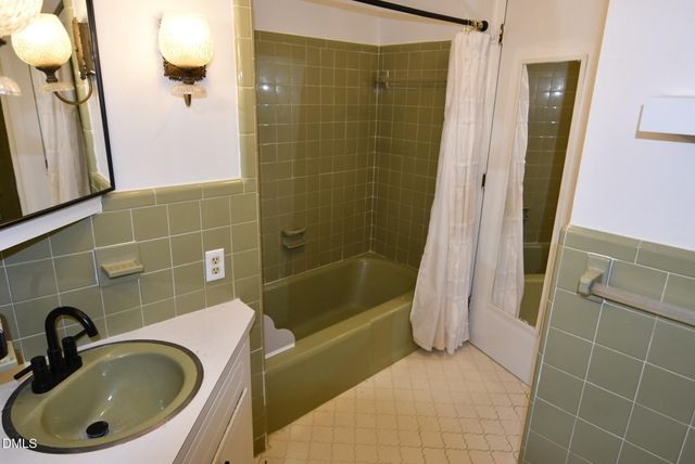 206 Edgewood Drive, Louisburg, NC 27549