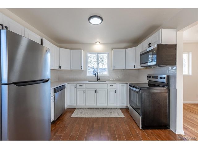 1421 106th Ave, Northglenn, CO 80234