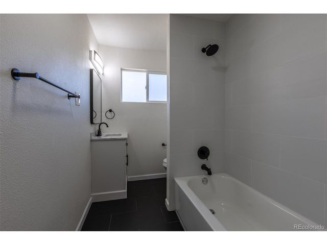 1421 106th Ave, Northglenn, CO 80234