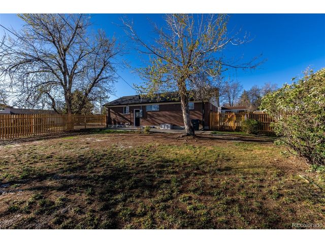 1421 106th Ave, Northglenn, CO 80234