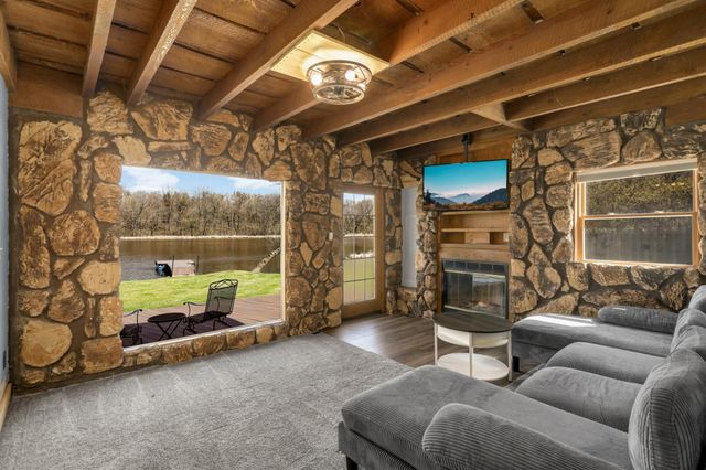 2982 Ardmore Avenue, Maple Plain, MN 55359