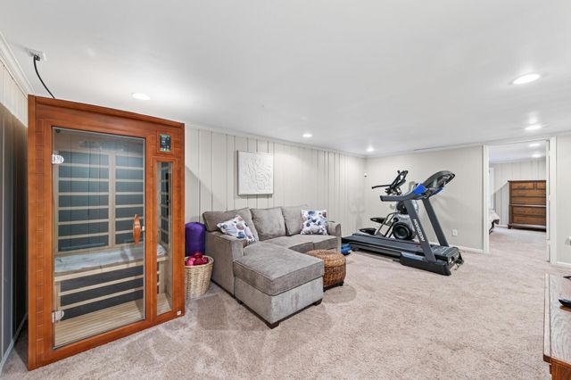 8207 Belden Boulevard S, Cottage Grove, MN 55016