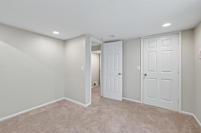 8207 Belden Boulevard S, Cottage Grove, MN 55016