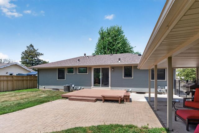 8207 Belden Boulevard S, Cottage Grove, MN 55016