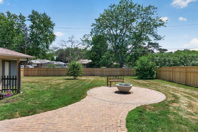 8207 Belden Boulevard S, Cottage Grove, MN 55016