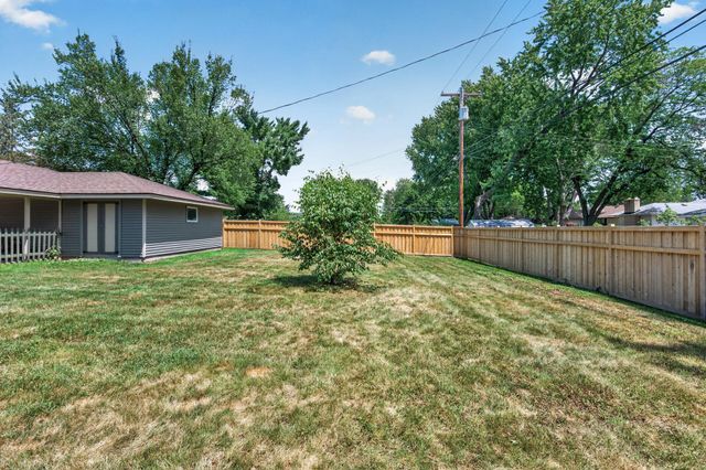 8207 Belden Boulevard S, Cottage Grove, MN 55016