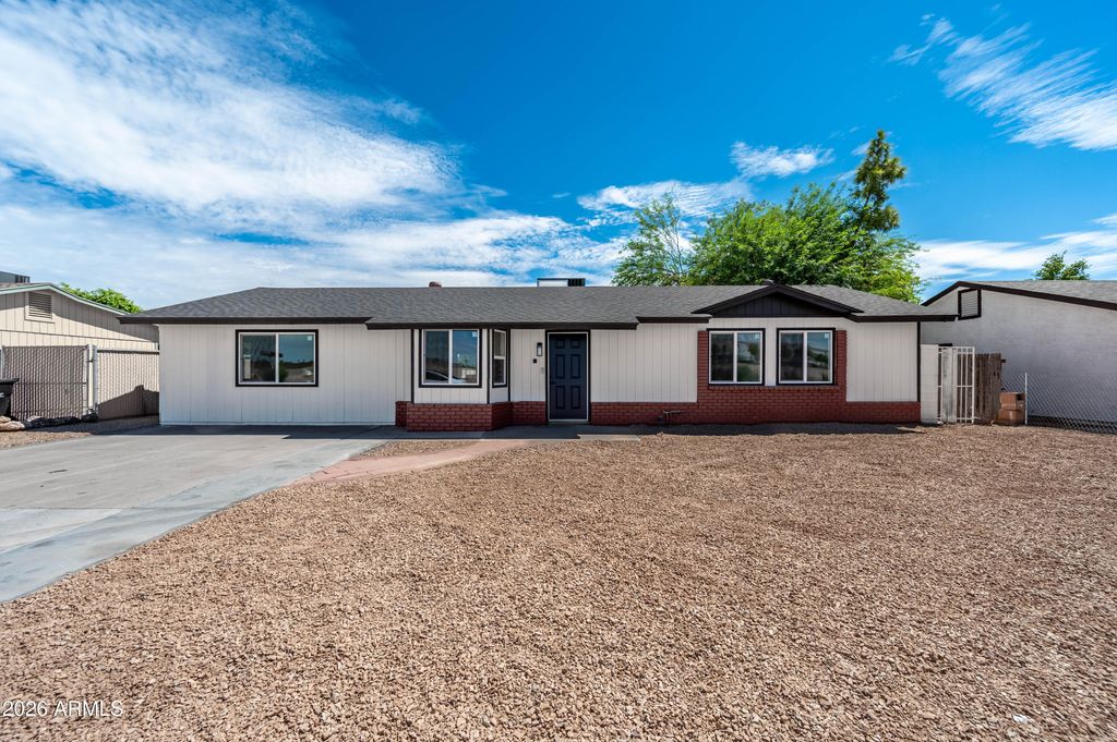 6407 W ROOSEVELT Street, Phoenix, AZ 85043 — photo 5