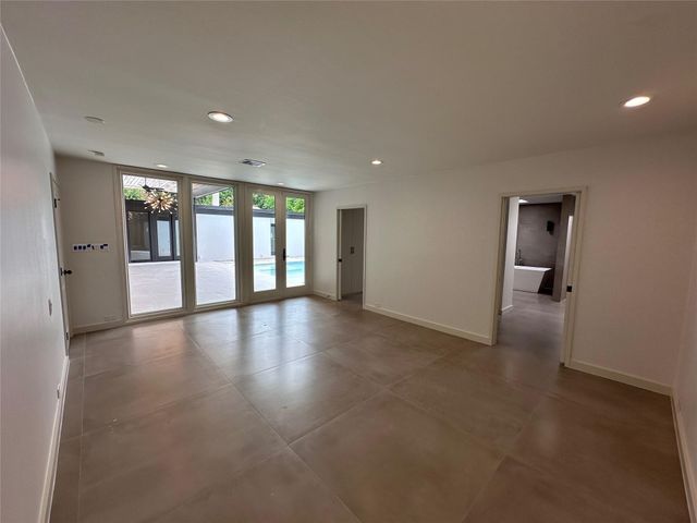 5127 S Braeswood Boulevard, Houston, TX 77096