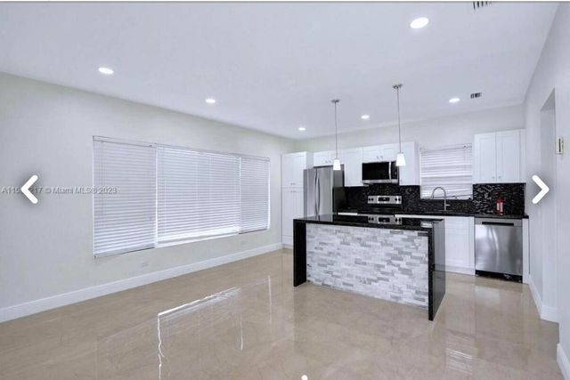 6720 Coolidge Street, Hollywood, FL 33024