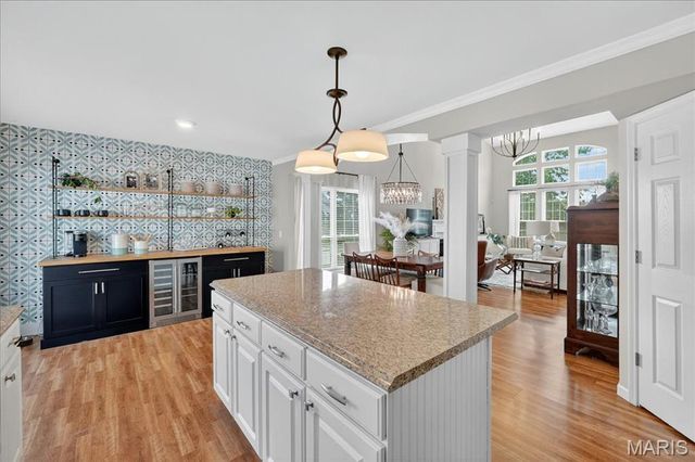 9201 Cedarberry Court, Mehlville, MO 63123