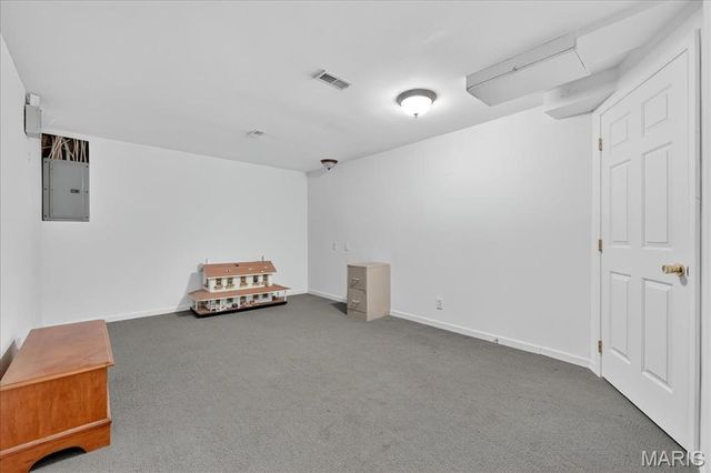 9201 Cedarberry Court, Mehlville, MO 63123