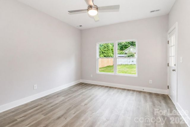 1022 W C Street, Kannapolis, NC 28081