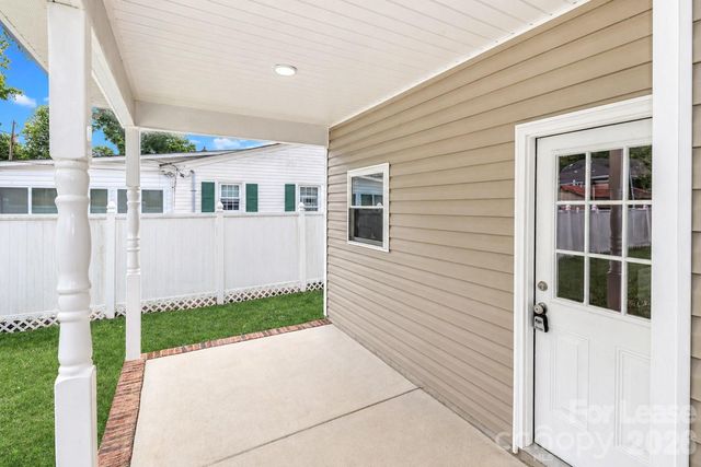 1022 W C Street, Kannapolis, NC 28081